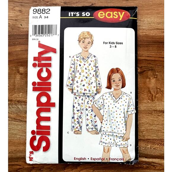 Vintage 1980s Simplicity 9882 Sewing Pattern Toddler Sz 3-4 Pajama Set COMPLETE - Picture 1 of 2